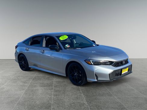 Used 2025 Honda Civic Sport image 7