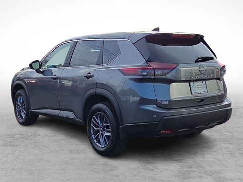 New 2026 Nissan Rogue S image 3