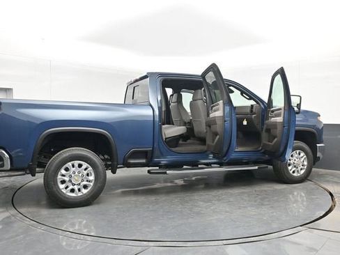 New 2026 Chevrolet Silverado 3500 LT w/ Leather Package AWD/4WD image 52