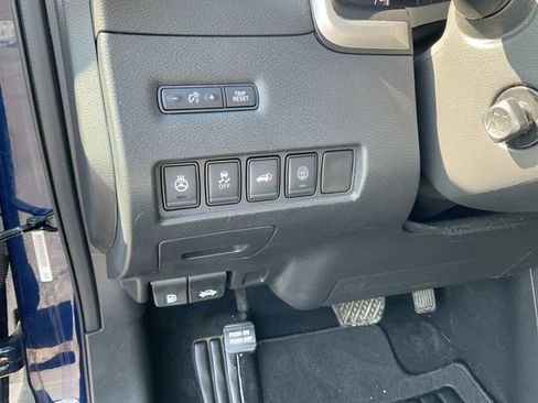 Used 2020 Nissan Murano Platinum image 17