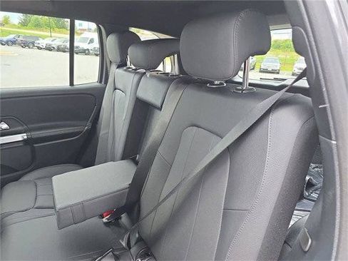 Certified 2026 Mercedes-Benz GLB 250 4MATIC image 17