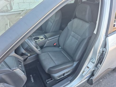 Used 2024 Nissan Rogue SV image 16