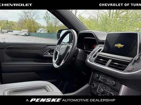 Used 2023 Chevrolet Tahoe Z71 w/ Luxury Package AWD/4WD image 1