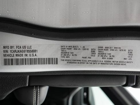 New 2026 Jeep Grand Cherokee L Laredo AWD/4WD image 29