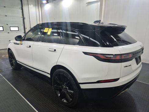 Used 2023 Land Rover Range Rover Velar R-Dynamic S image 6