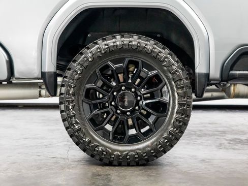 Used 2024 GMC Sierra 2500 Denali Ultimate image 27