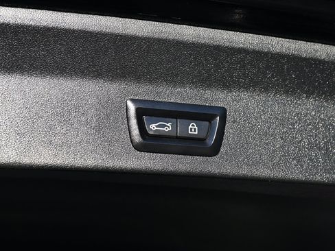 Used 2023 BMW X3 xDrive30i w/ Convenience Package image 52