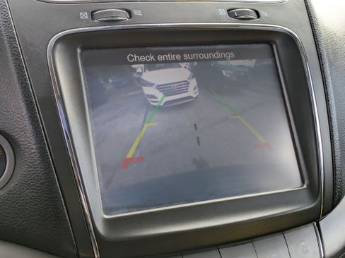 Used 2020 Dodge Journey Crossroad image 32