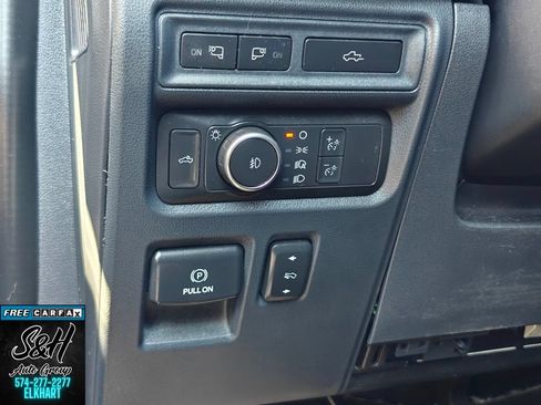 Used 2022 Ford F150 Lariat w/ Equipment Group 502A High AWD/4WD image 13