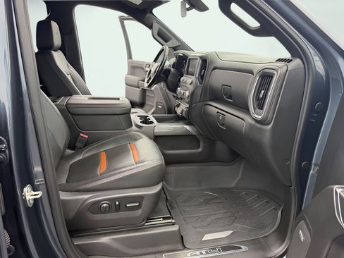 Used 2019 GMC Sierra 1500 AT4 w/ AT4 Premium Package AWD/4WD image 37