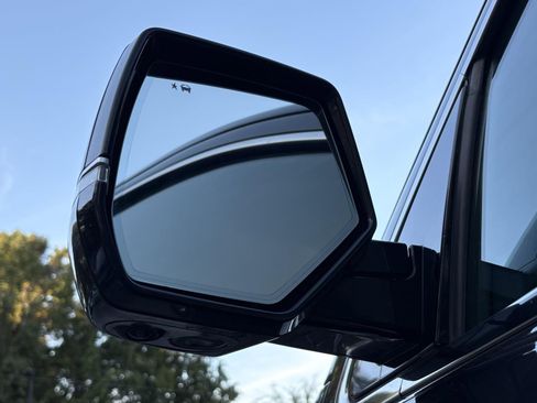 Used 2016 Cadillac Escalade ESV Luxury image 15