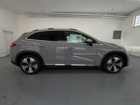 New 2026 Mercedes-Benz EQE 320 4MATIC SUV image 7