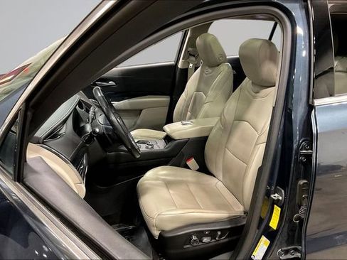Used 2019 Cadillac XT4 Premium Luxury FWD image 25