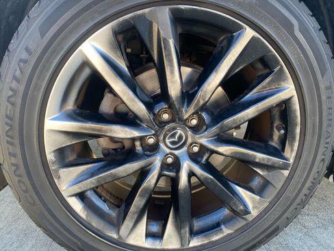 Used 2017 MAZDA CX-9 Signature image 30