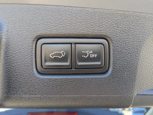 Used 2024 Kia Telluride SX w/ Towing Package image 13