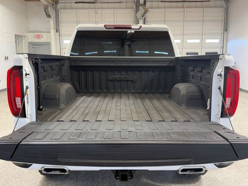 Used 2023 GMC Sierra 1500 AT4 AWD/4WD image 10