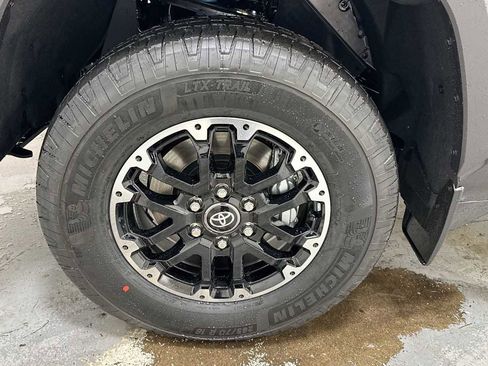 New 2025 Toyota Tundra SR5 image 10