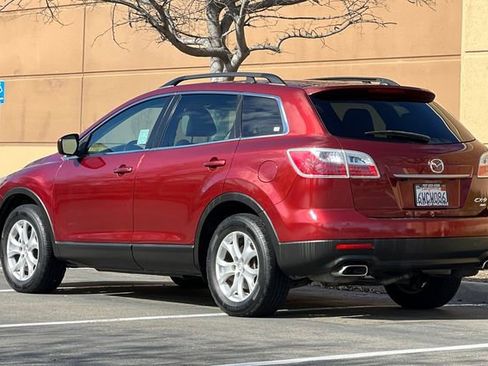 Used 2012 MAZDA CX-9 Touring w/ Moonroof & Bose Audio Pkg image 6