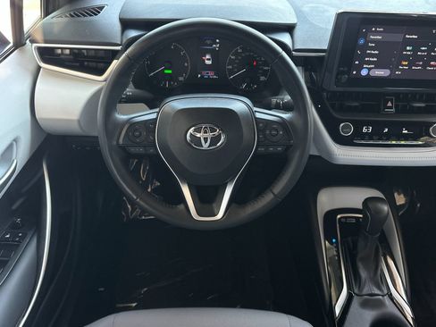 Used 2024 Toyota Corolla SE FWD image 13