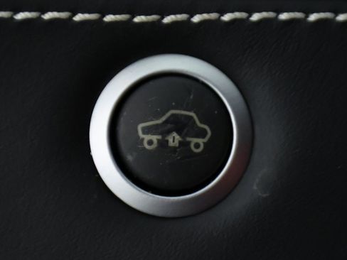 Used 2017 Ferrari 488 Spider image 37