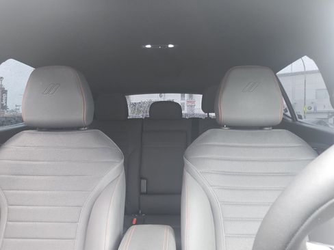 Used 2024 Dodge Hornet GT w/ GT Blacktop Package image 29