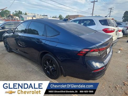 Used 2025 Honda Accord SE image 3