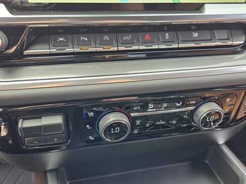 New 2026 Chevrolet Silverado 1500 High Country image 26