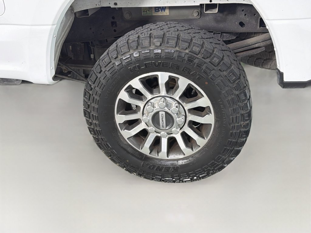 Used 2020 Ford F250 Lariat w/ Lariat Value Package AWD/4WD image 33