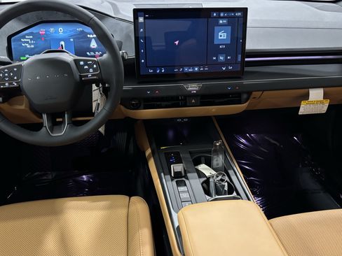 New 2026 Lexus ES 500e AWD/4WD image 35