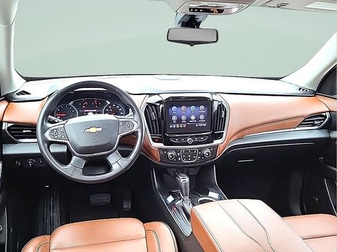 Used 2020 Chevrolet Traverse High Country AWD/4WD image 17