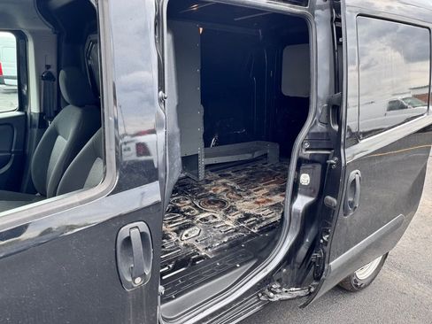 Used 2022 RAM ProMaster City Tradesman FWD image 16