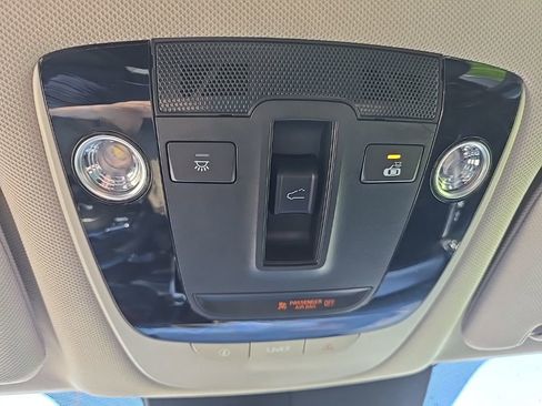 Certified 2022 Kia Sorento SX FWD image 35