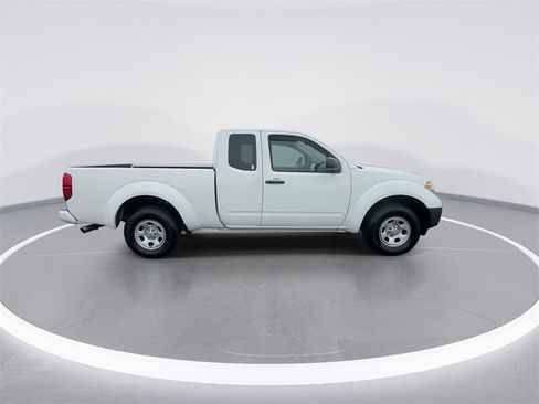 Used 2019 Nissan Frontier S image 9