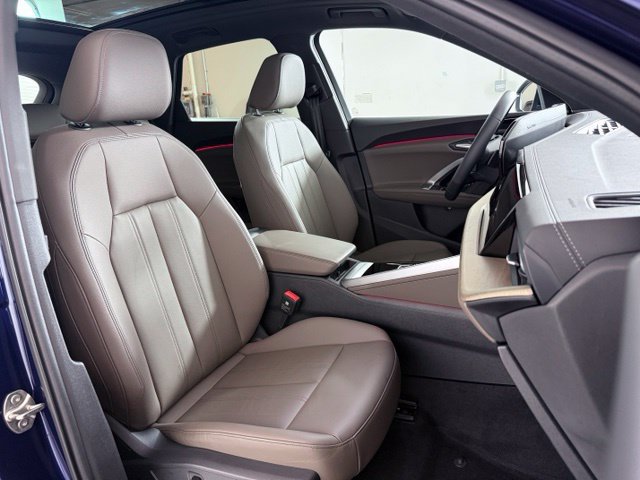Certified 2025 Audi Q5 Premium w/ Premium Plus AWD/4WD image 20