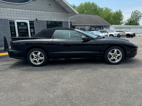 Used 2002 Pontiac Firebird Trans Am image 2