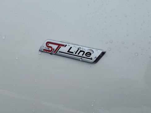 New 2026 Ford Escape ST-Line w/ Tech Pack #1 AWD/4WD image 35