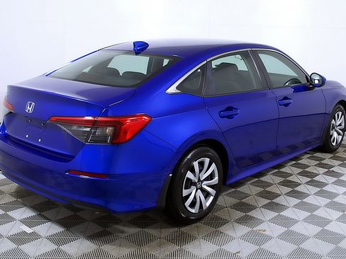 Used 2024 Honda Civic LX image 7