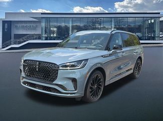 New 2026 Lincoln Aviator Reserve AWD/4WD video 3