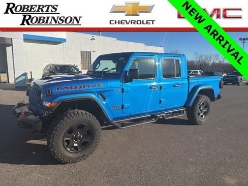 Used 2023 Jeep Gladiator Mojave w/ Cold Weather Group image 1
