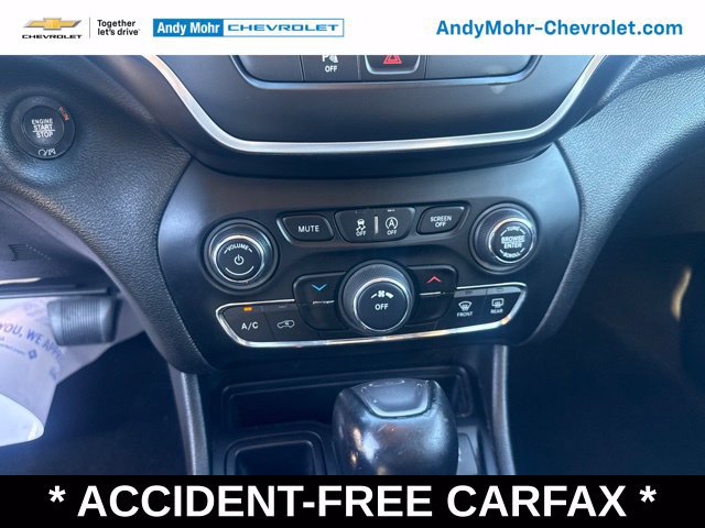 Used 2020 Jeep Cherokee Latitude Plus FWD image 27