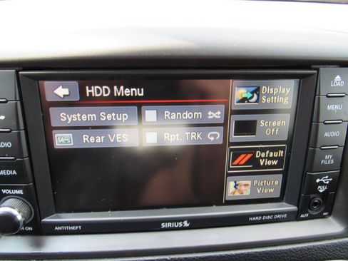 Used 2015 Dodge Grand Caravan SXT FWD image 21