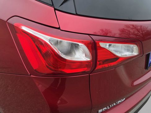 Used 2021 Chevrolet Equinox LT image 31