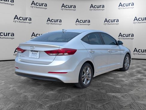 Used 2018 Hyundai Elantra Value Edition FWD image 5