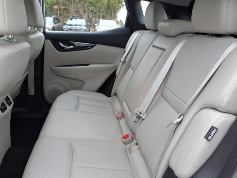Certified 2022 Nissan Rogue Sport SL AWD/4WD image 20