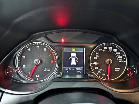 Used 2015 Audi Q5 2.0T Premium image 32