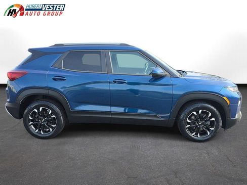 Used 2021 Chevrolet TrailBlazer LT w/ Premium Seating Package image 5