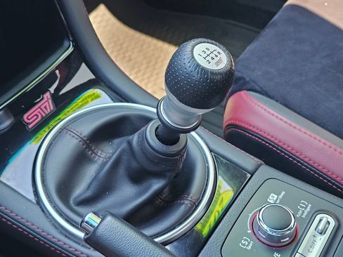 Used 2018 Subaru WRX STI AWD/4WD image 32