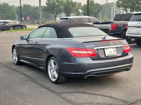 Used 2012 Mercedes-Benz E 550 Cabriolet image 3