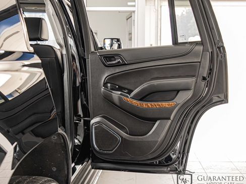 Used 2020 Chevrolet Tahoe Premier RWD image 45