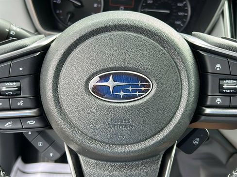 Used 2020 Subaru Outback Limited AWD/4WD image 12